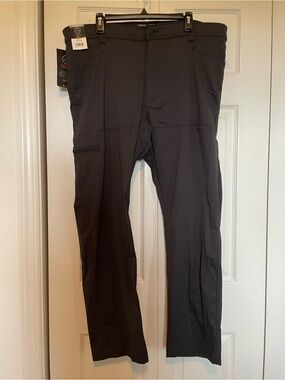 NWT Wrangler Men’s 40x30 All Terrain Utility Cargo Travel Pants Charcoal Gray